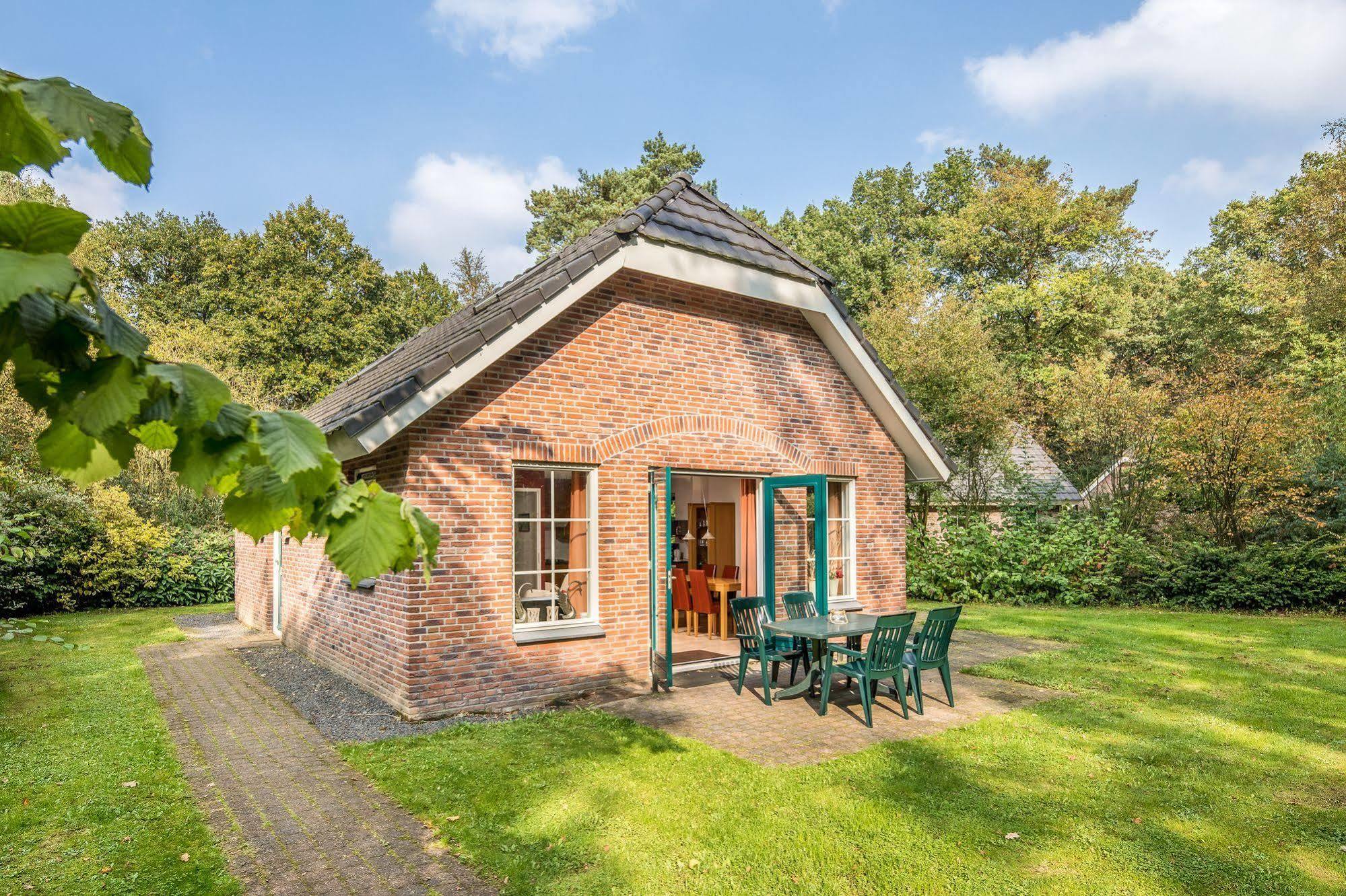Roompot Landgoed Het Grote Zand Hooghalen Zewnętrze zdjęcie